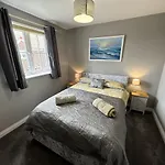 Spoonbill - Part Of The The Bay Village With Pool, Gym And Direct Access, Pub, Restaurant, Tennis And Meadows Walks
